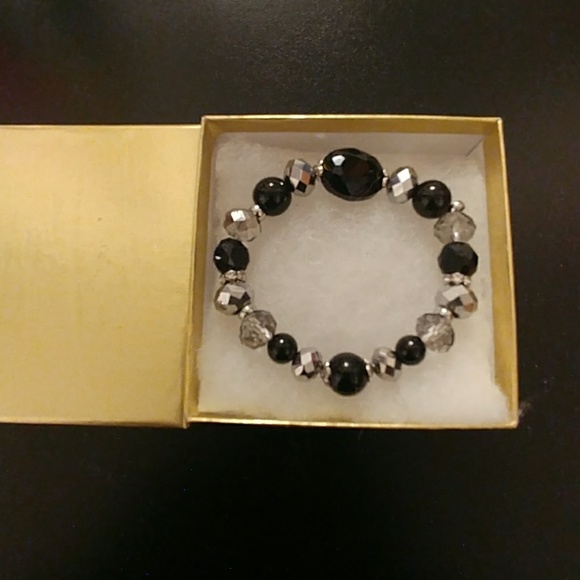 Midnight Crystal Metallic Bracelet - Picture 8 of 8